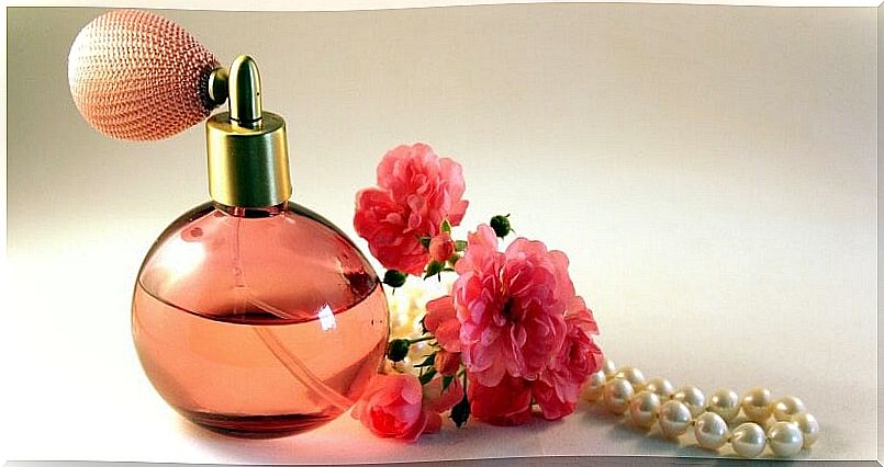 perfume with roses