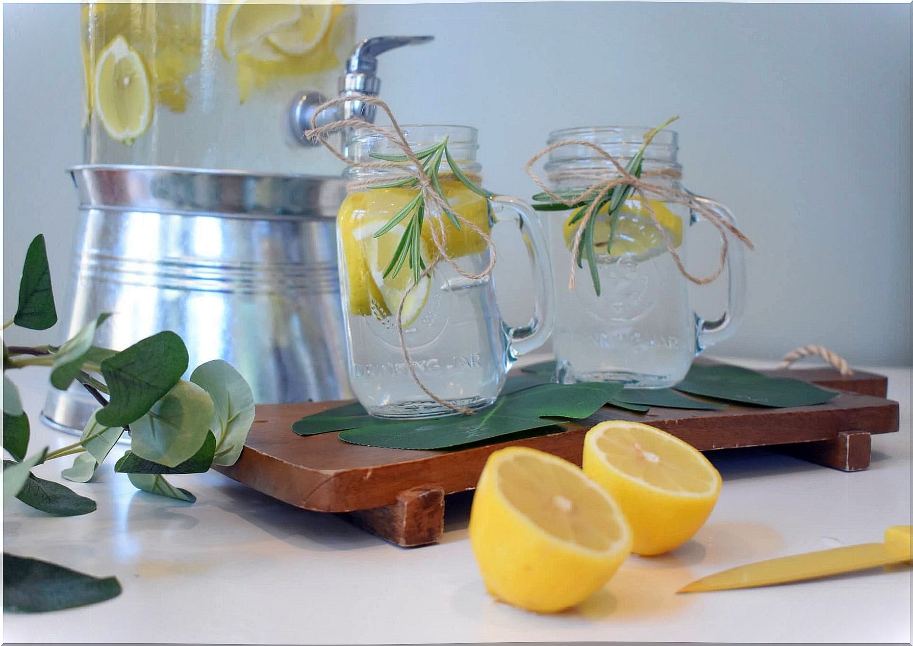 Water with lemon