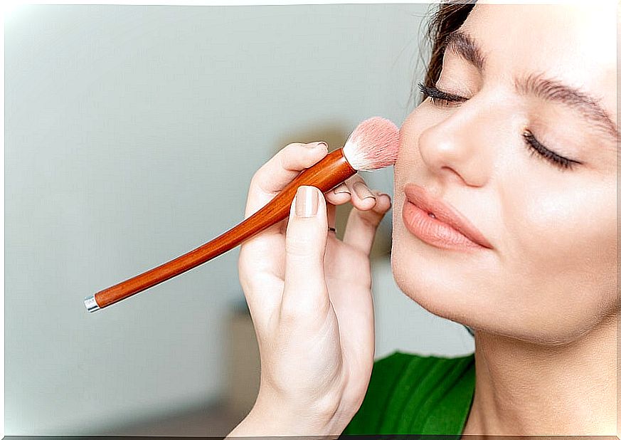 5 makeup application tips for dry skin