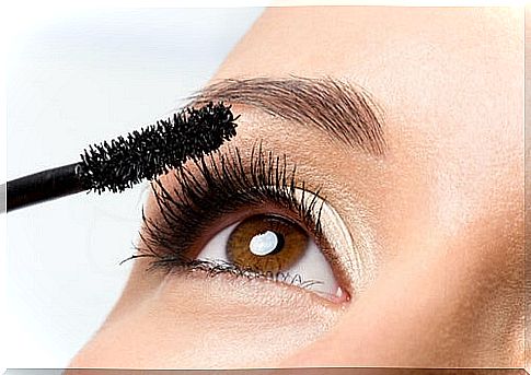 Lash Strengthener