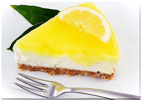 Cheese and lemon cake without an oven, very easy to prepare.