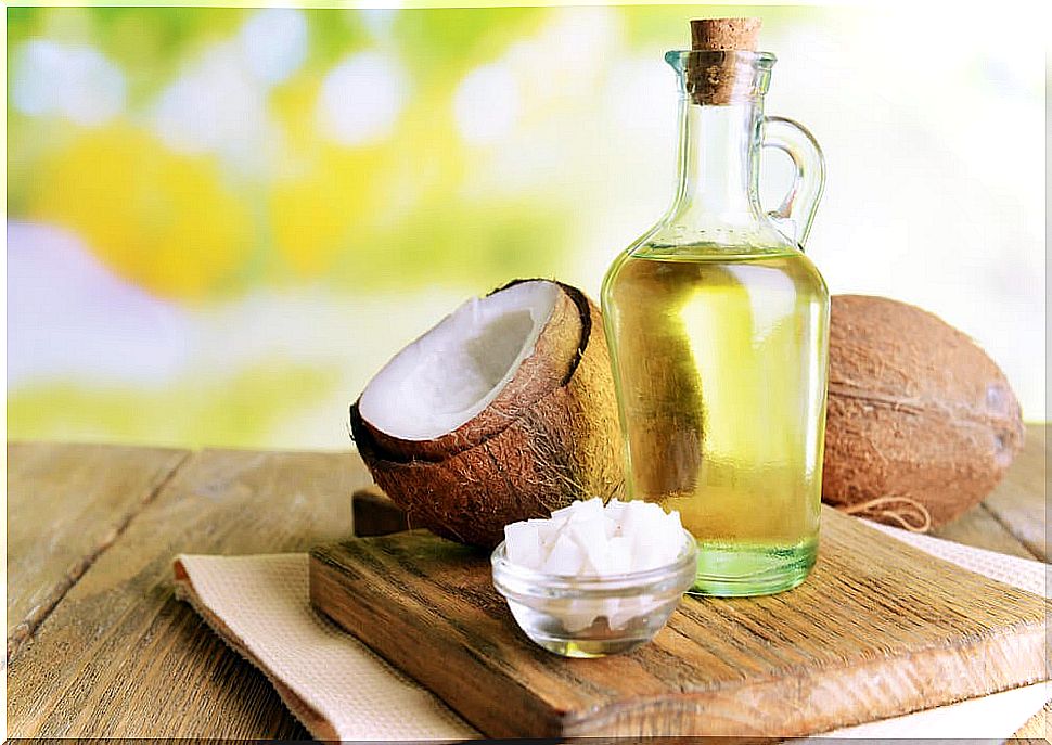 Coconut oil for spectacular hair